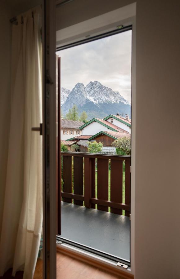 Haus Mit Wunderschoenem Ausblick Und Garten Garmisch-Partenkirchen járás Kültér fotó
